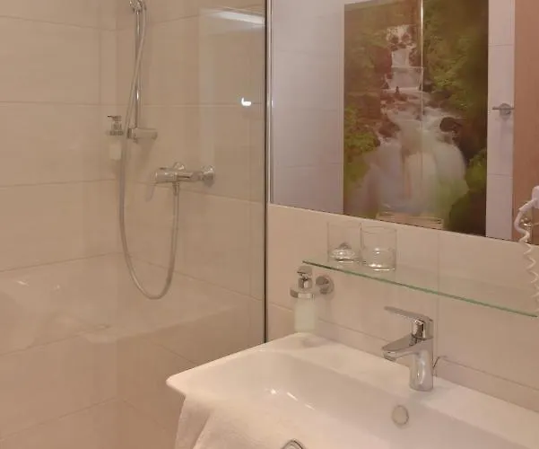 黑尔斯陈威尔特旅馆 宾馆